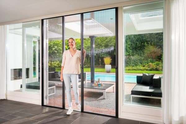 Unilux Plisséfit Easy Dubbel in een stijlvol interieur